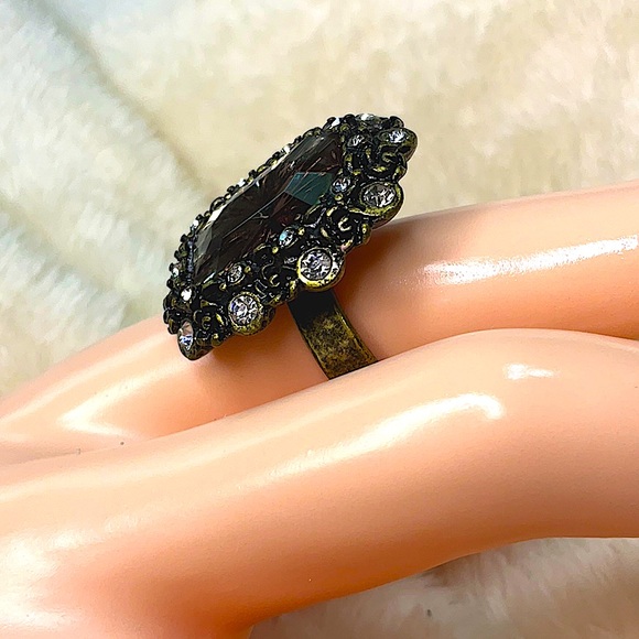 Vintage Art Deco Style Ring - Picture 3 of 4